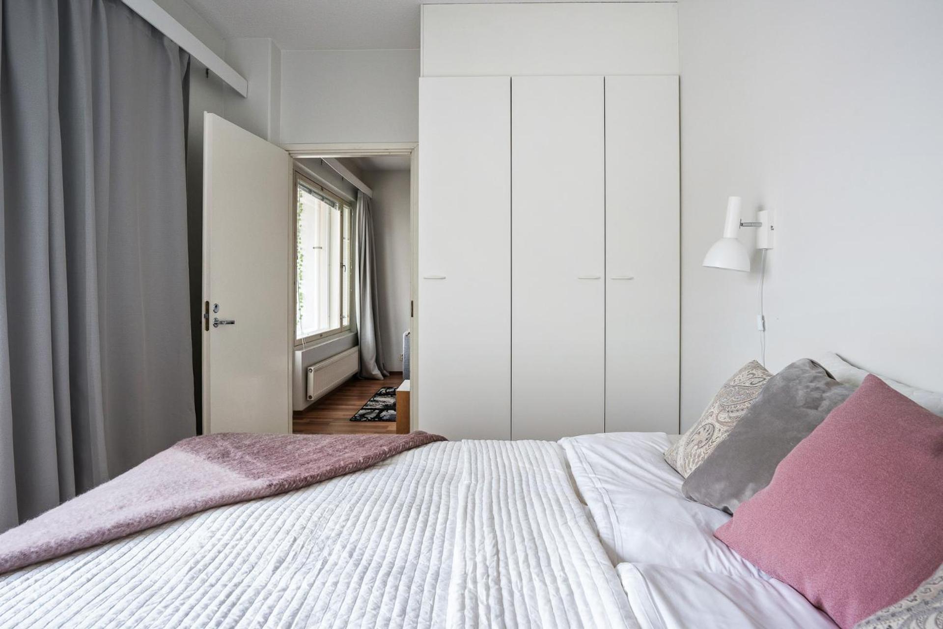 Apartment Sleepwell Tiili With Private Sauna And Parking 투르쿠 외부 사진